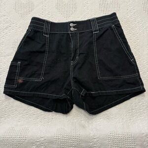 Hot Topic Black Shorts with White Stitching (M)